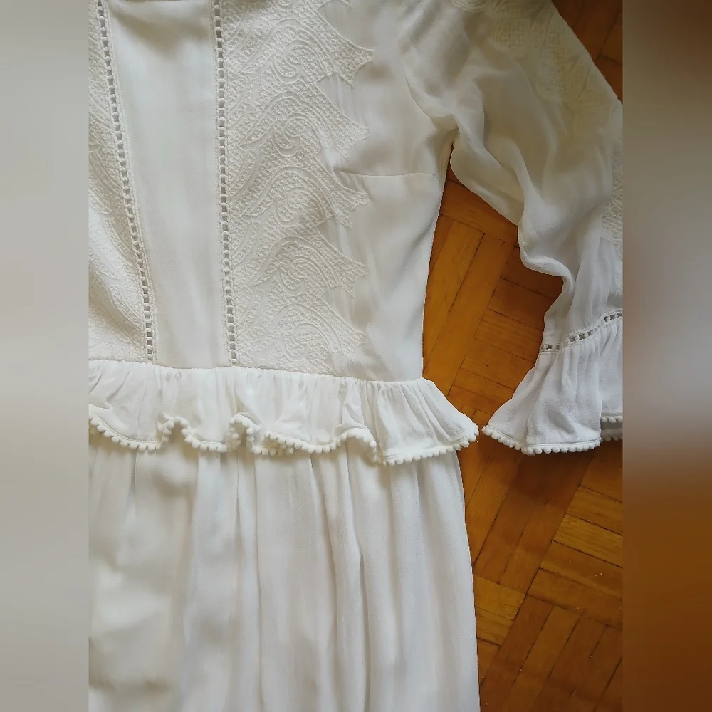 Topshop Embroidered Eyelet Dress - Picture 6 of 14